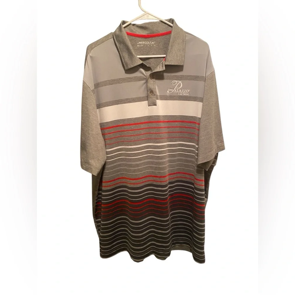 Nike‎ Golf Dri Fit Men's Polo. Size XXL. The Palazzo Las Vegas logo.